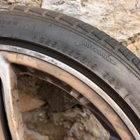 Pneumatici nuovi  4 stagioni 255/35 r19 Y96