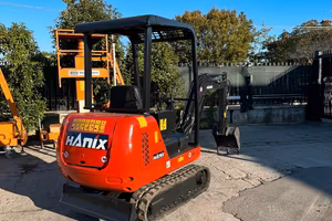 E156 Mini escavatore 15 q Hanix diesel