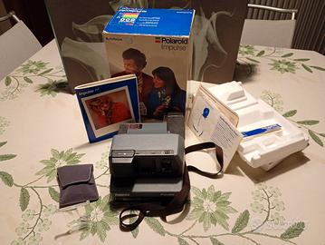 Polaroid Impulse AF vintage con sistema AutoFocus