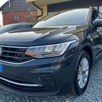 Volkswagen Tiguan 2.0 TDI 150 CV SCR DSG 11/2022 *