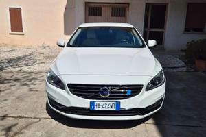 VOLVO V60 2013