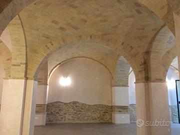 ORTONA - locale commerciale