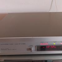 Tuner Akai 