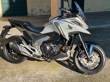 Nc 750 x 2025 km 350