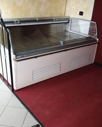frigo a isola