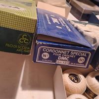 gomitoli di filo di Sczia