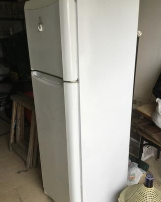 FRIGORIFERO INDESIT combinato