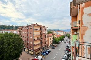 4 LOCALI A CAIRO MONTENOTTE