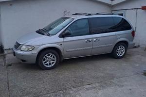 Chrysler voyager 2003 2.5