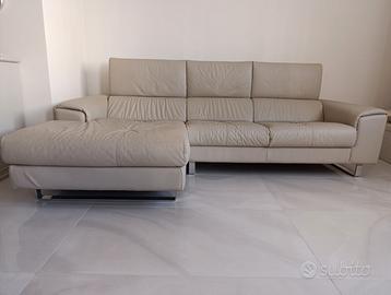 Divano in vera pelle