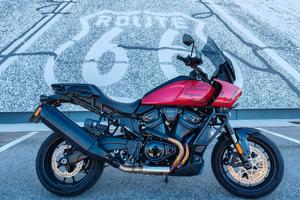 Harley-Davidson Pan America ST