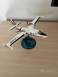 Aereo Piazzai P-166