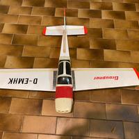 Aereo PA 28 graupner