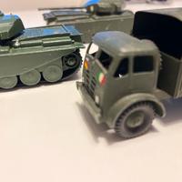 Dinky toys army