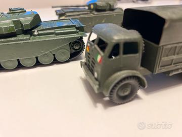 Dinky toys army