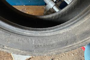 Pneumatici Pirelli 205/75 R16