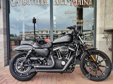 Harley Davidson sportster 883 iron