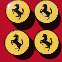 4 Coprimozzo Ferrari