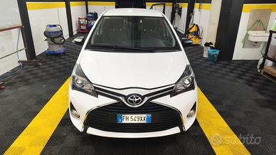 Toyota Yaris 1.0 5 porte Lounge