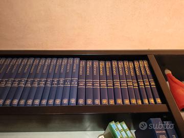 Lotto Libri Vintage e Enciclopedie per Arredamento