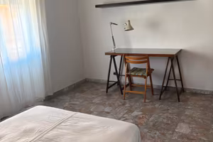 Camera singola solo studentessa