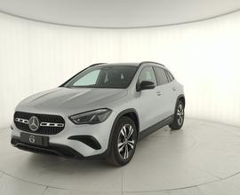 MERCEDES-BENZ GLA 200 d automatic