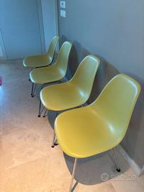 4 sedie eames di Vitra