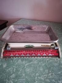 bilancia da cucina vecchia