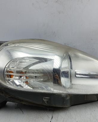 Faro ant dx FIAT GRANDE PUNTO '07