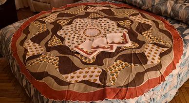 Grande tovaglia rotonda da 8 persone vintage 1972