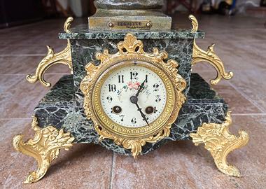 Pendolo in marmo verde-nero "LA CONTADINELLA"