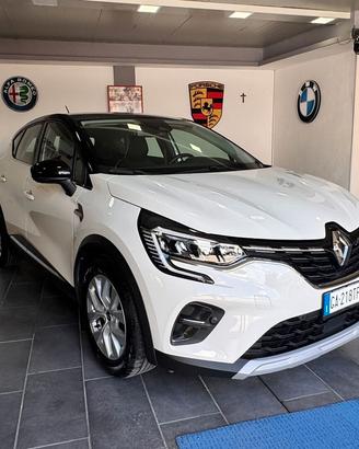 Renault Captur Blue dCi 115 CV EDC Intens