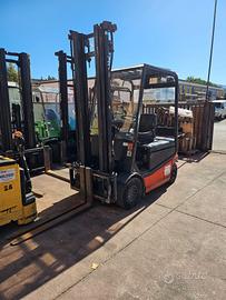 Carrello elevatore elettrico 2500kg STILL