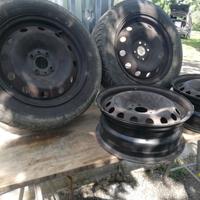 set cerchi in ferro fiat 13/14/15