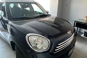 Mini Cooper Countryman 1.6 diesel uniproprietario