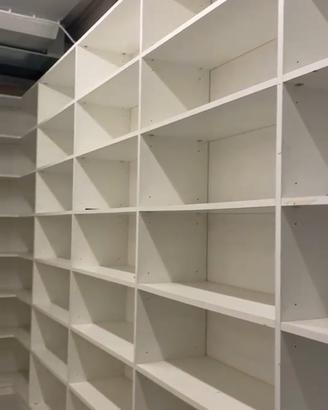 Scaffalatura magazzino negozio