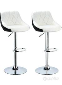 Set sgabelli con schienale 