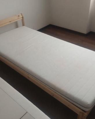 Letto singolo Ikea. Struttura, doghe e materasso