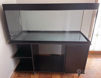 Acquario usato 330L
