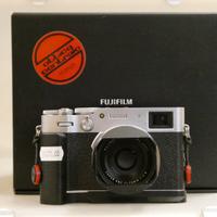 Fujifilm X100V