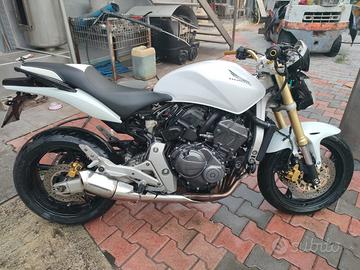 Honda hornet 600 2008