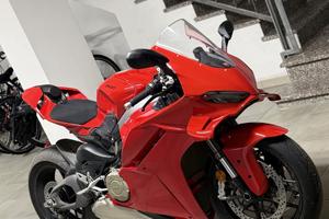 Panigale v4