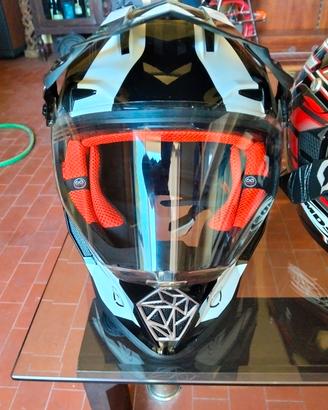 casco l52 Pioneer taglia l