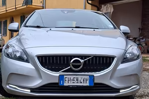 Volvo V40 D2 2017