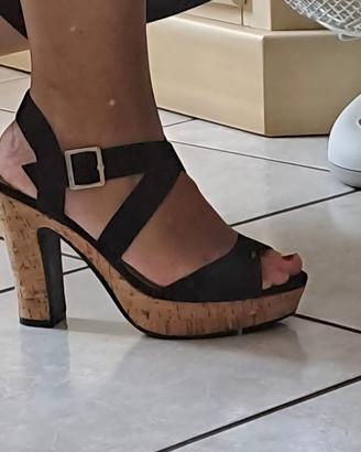 Sandali alti NUOVi