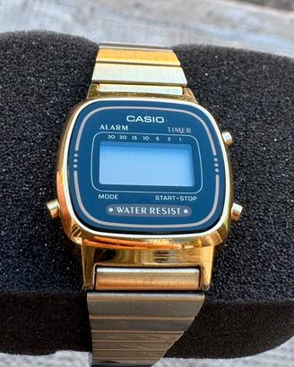 Orologio “Casio” color oro