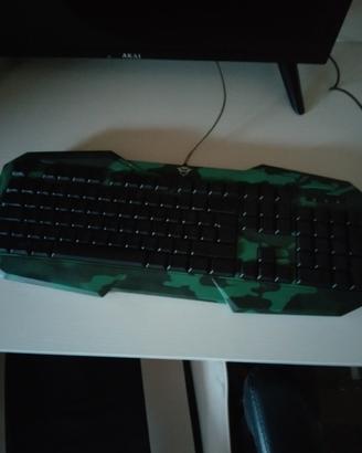 tastiera trust GXT 