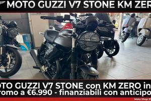 Moto Guzzi V7 Stone - IMMATRICOLATO 09/2026