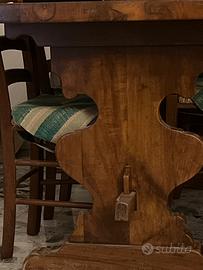 Tavola in legno massiccio