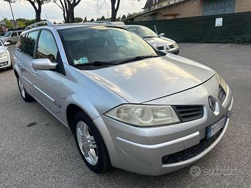 RENAULT Megane Mégane 1.5 dCi/105CV Luxe Stupend
